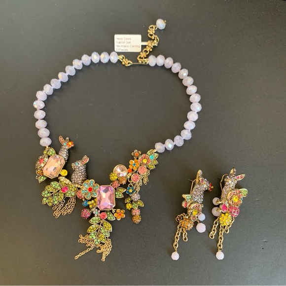 New Rabbit Necklace Set - Picture 3 of 5